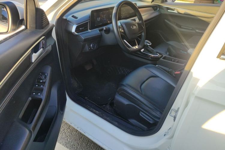 Used Ford Escort 2021 1.5L Automatic Diamond Edition Driver Seat