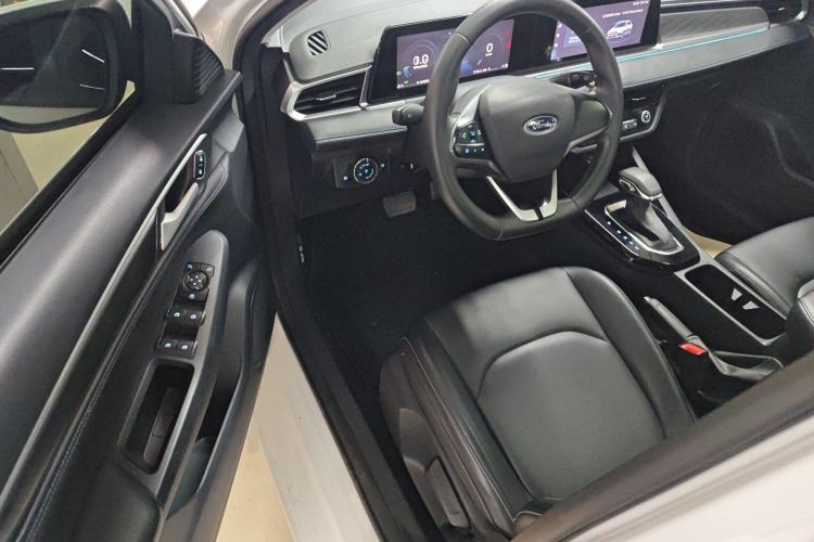 Used Ford Escort 2021 1.5L Automatic Platinum Edition Driver Seat