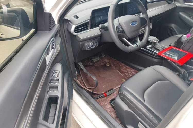 Used Ford Escort 2021 1.5L Automatic Diamond Edition Driver Seat