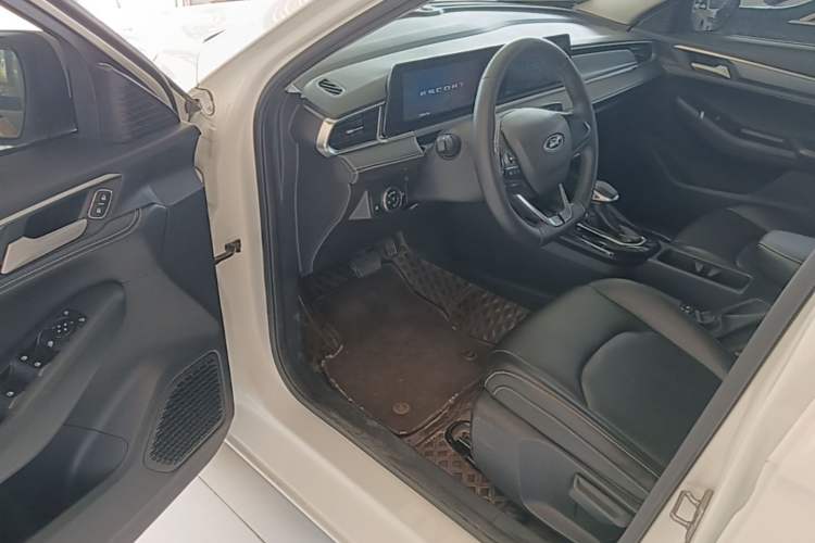 Used Ford Escort 2021 1.5L Automatic Diamond Edition Driver Seat