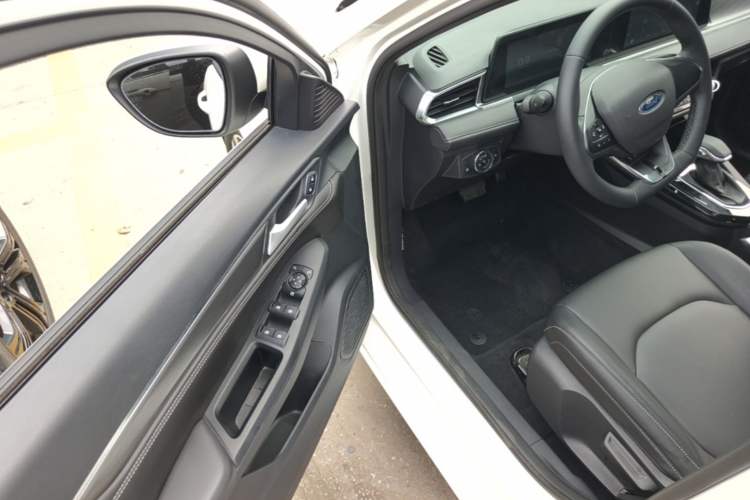 Used Ford Escort 2021 1.5L Automatic Diamond Edition Driver Seat