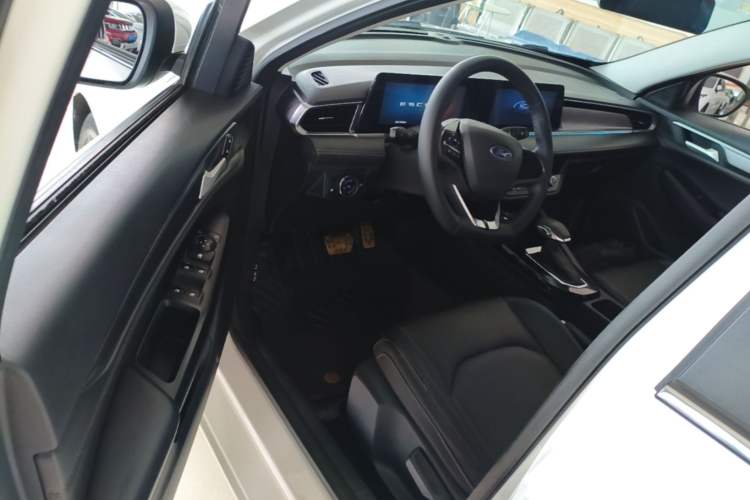 Used Ford Escort 2021 1.5L Automatic Diamond Edition Driver Seat