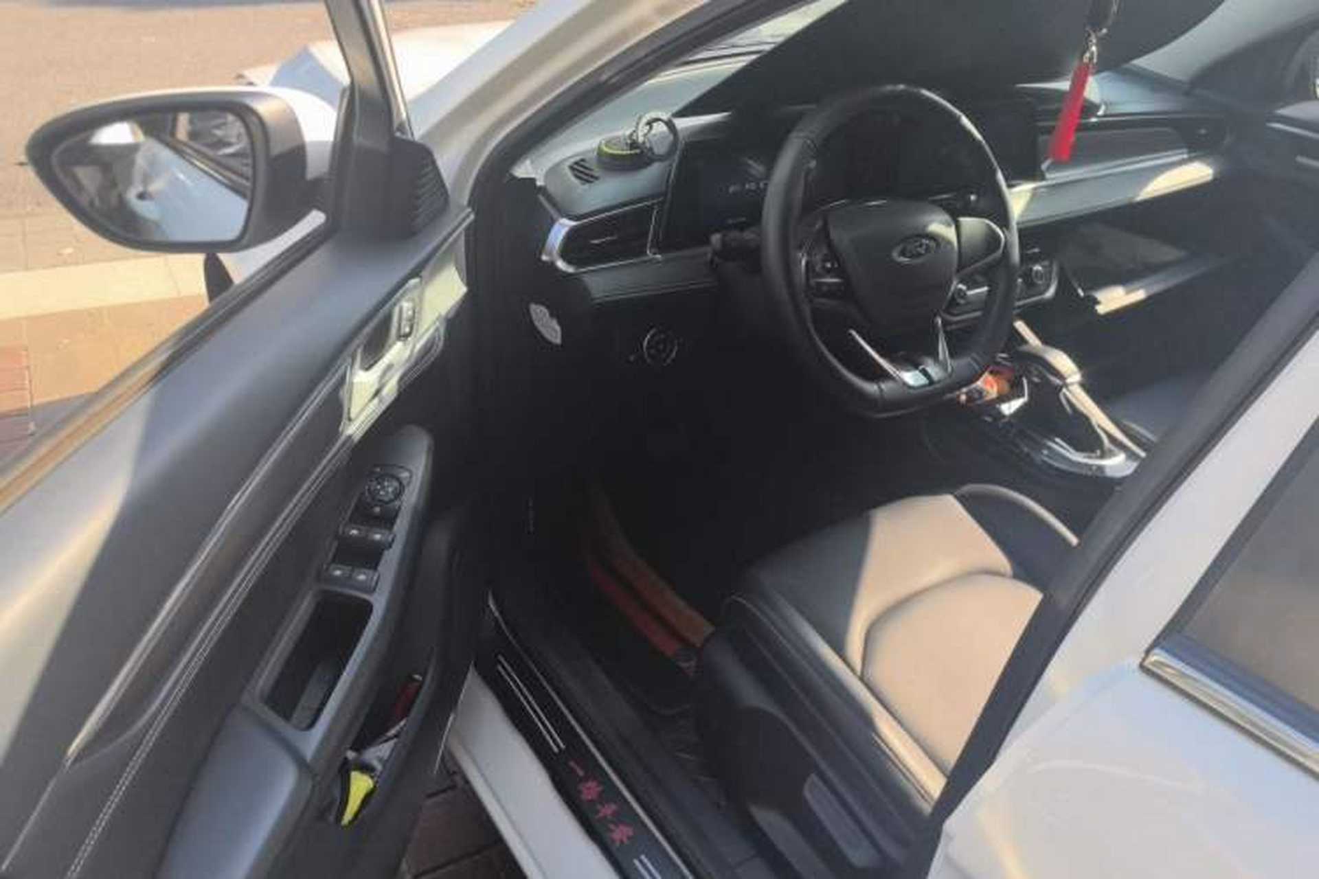 Used Ford Escort 2021 1.5L Automatic Diamond Edition Driver Seat