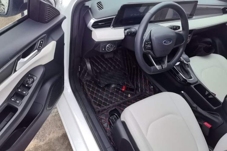Used Ford Escort 2021 1.5L Automatic Diamond Edition Driver Seat
