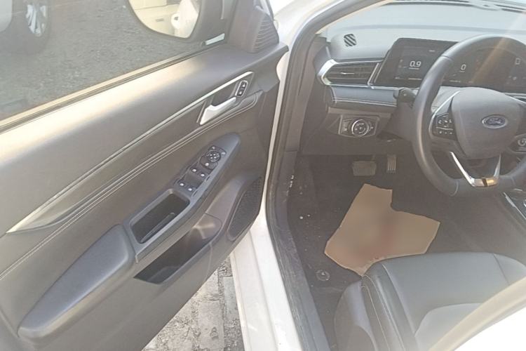 Used Ford Escort 2021 1.5L Automatic Diamond Edition Driver Seat