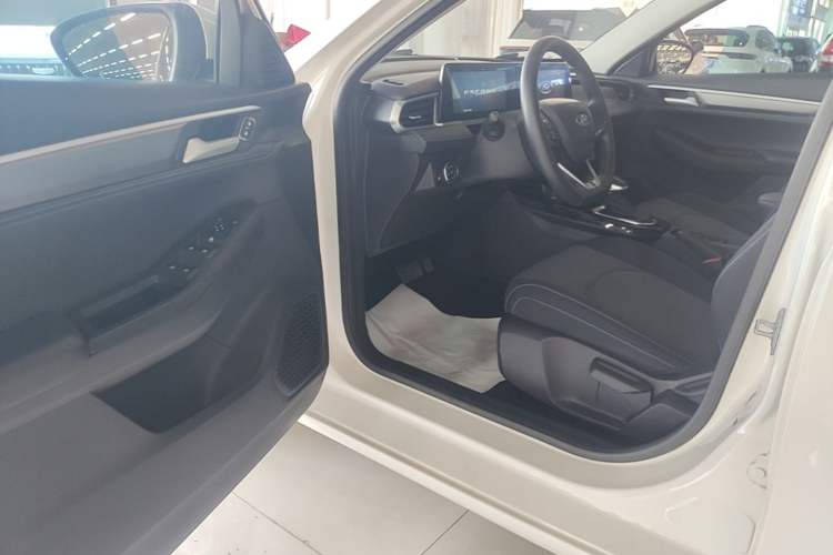 Used Ford Escort 2021 1.5L Automatic Gold Edition Driver Seat