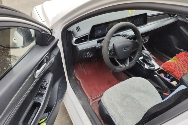 Used Ford Escort 2021 1.5L Automatic Diamond Edition Driver Seat