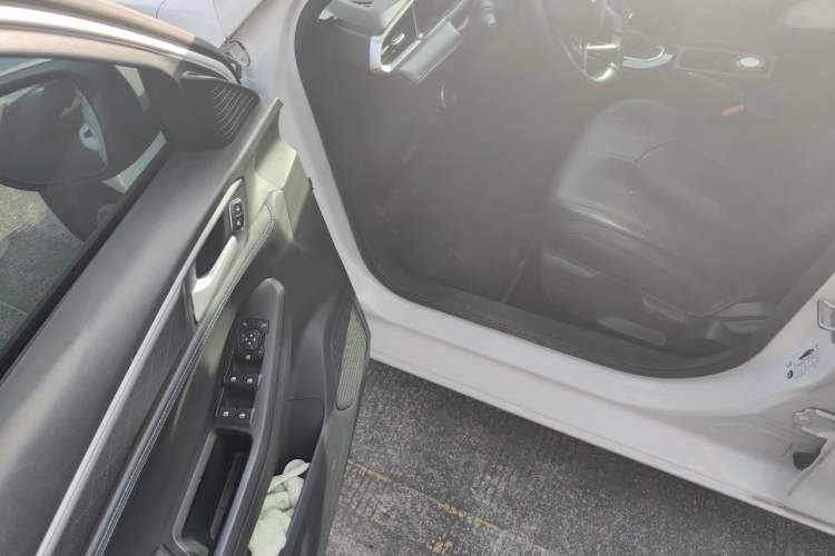 Used Ford Escort 2021 1.5L Automatic Gold Edition Driver Seat