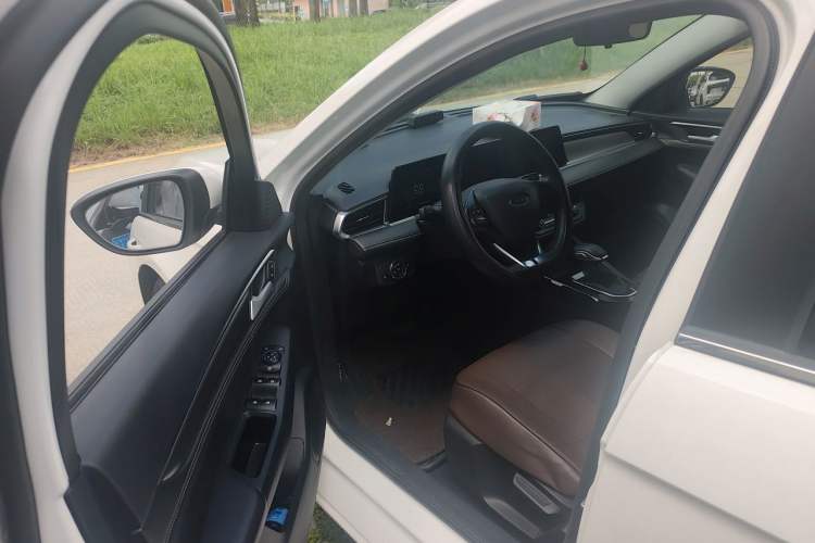 Used Ford Escort 2021 1.5L Automatic Diamond Edition Driver Seat