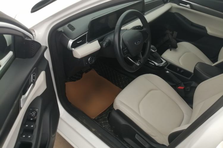 Used Ford Escort 2021 1.5L Automatic Diamond Edition Driver Seat