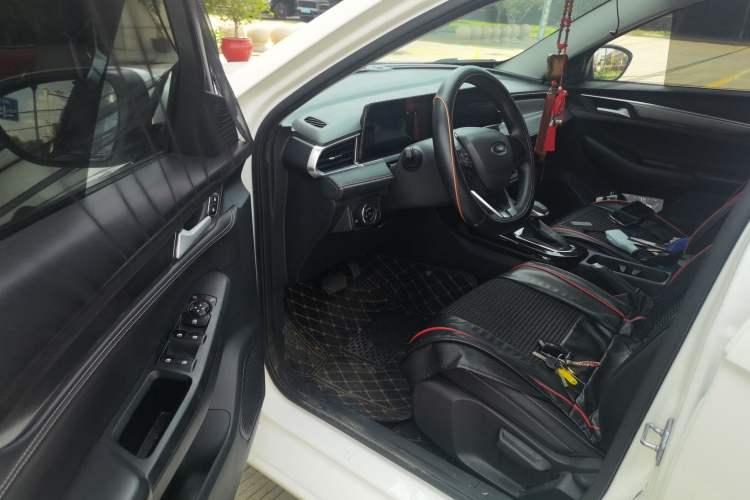Used Ford Escort 2021 1.5L Automatic Diamond Edition Driver Seat