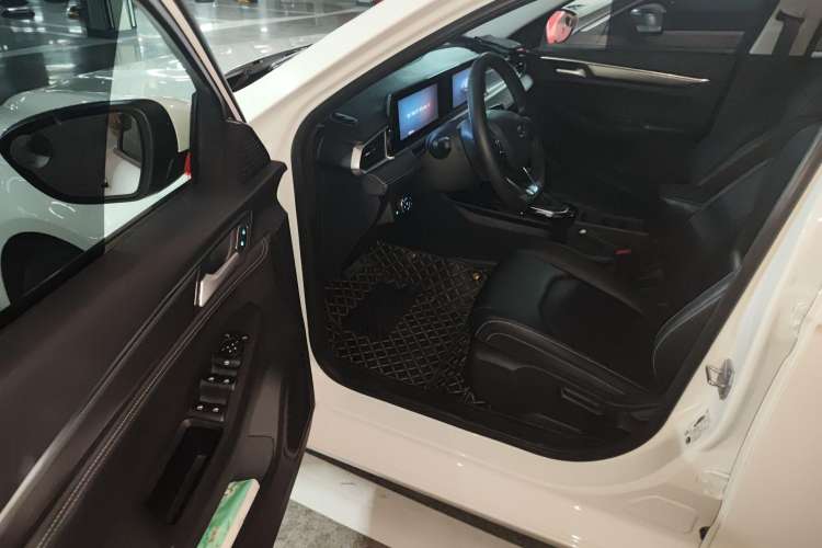 Used Ford Escort 2021 1.5L Automatic Diamond Edition Driver Seat