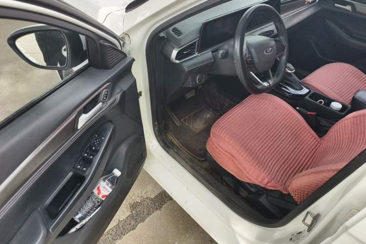 Used Ford Escort 2021 1.5L Automatic Diamond Edition Driver Seat