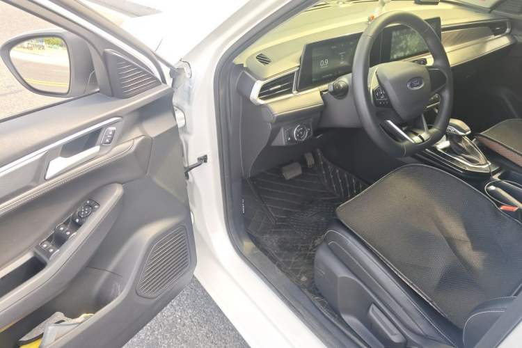Used Ford Escort 2021 1.5L Automatic Diamond Edition Driver Seat