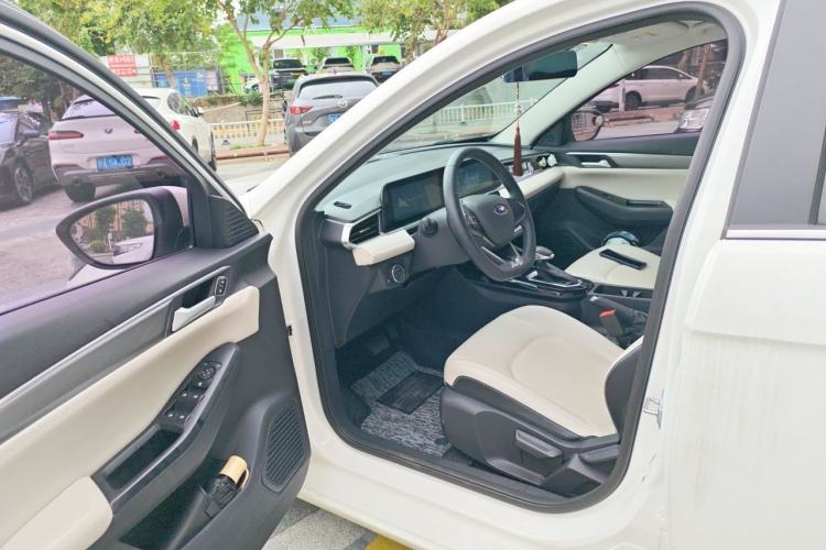 Used Ford Escort 2021 1.5L Automatic Diamond Edition Driver Seat