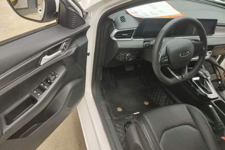 Used Ford Escort 2021 1.5L Automatic Diamond Edition Driver Seat