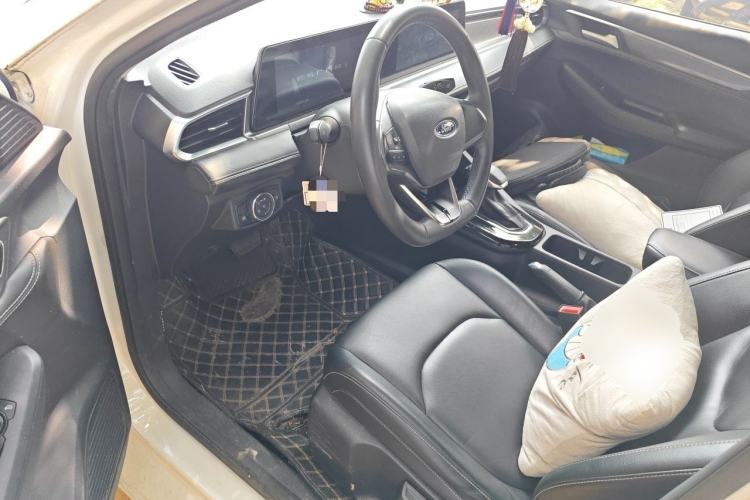 Used Ford Escort 2021 1.5L Automatic Diamond Edition Driver Seat