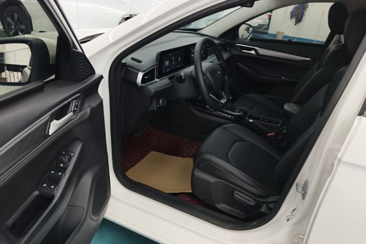 Used Ford Escort 2021 1.5L Automatic Diamond Edition Driver Seat
