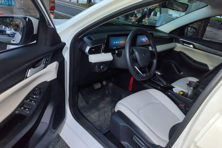 Used Ford Escort 2021 1.5L Automatic Diamond Edition Driver Seat