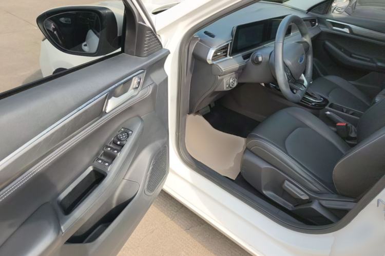 Used Ford Escort 2021 1.5L Automatic Diamond Edition Driver Seat