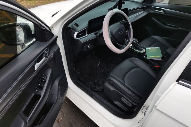 Used Ford Escort 2021 1.5L Automatic Diamond Edition Driver Seat
