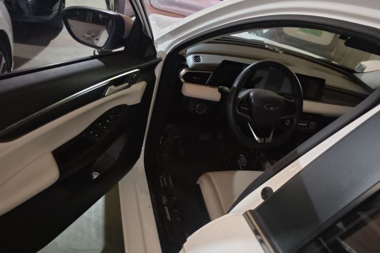 Used Ford Escort 2021 1.5L Automatic Diamond Edition Driver Seat