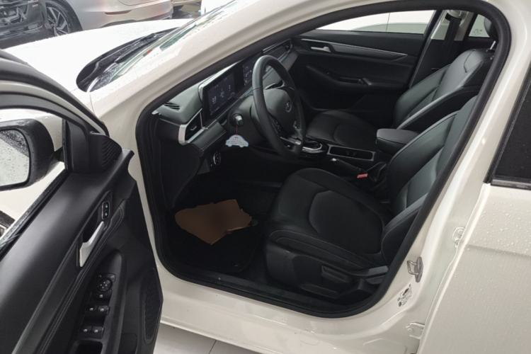 Used Ford Escort 2021 1.5L Automatic Diamond Edition Driver Seat