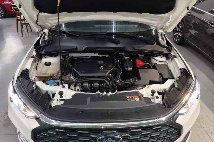 Used Ford Escort 2021 1.5L Automatic Diamond Edition Engine Bay