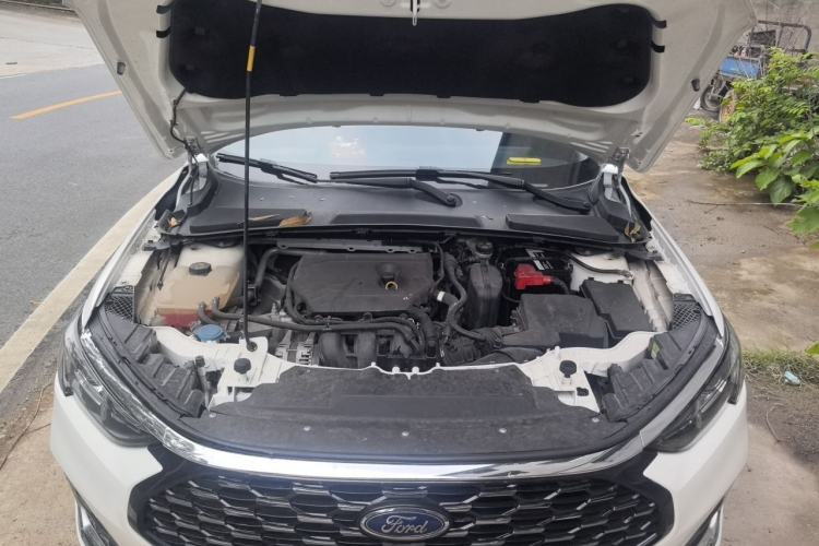 Used Ford Escort 2021 1.5L Automatic Diamond Edition Engine Bay