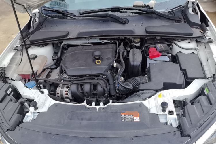 Used Ford Escort 2021 1.5L Automatic Diamond Edition Engine Bay