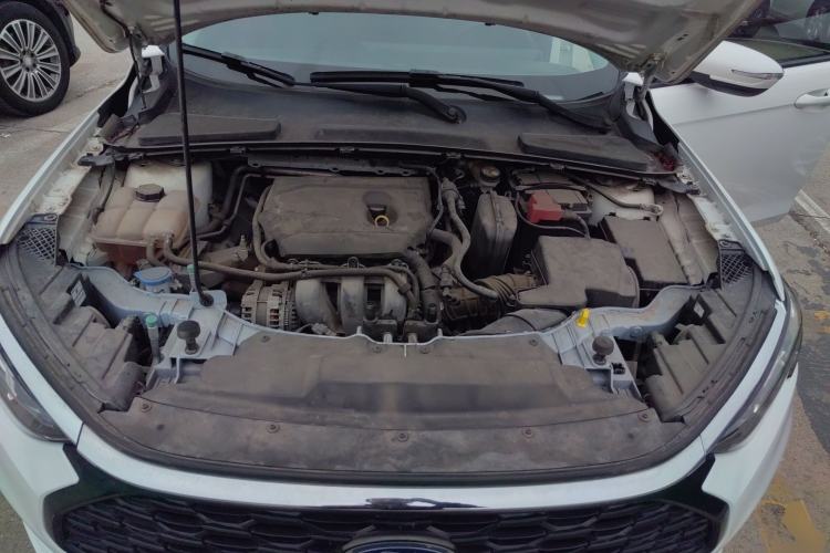 Used Ford Escort 2021 1.5L Automatic Gold Edition Engine Bay