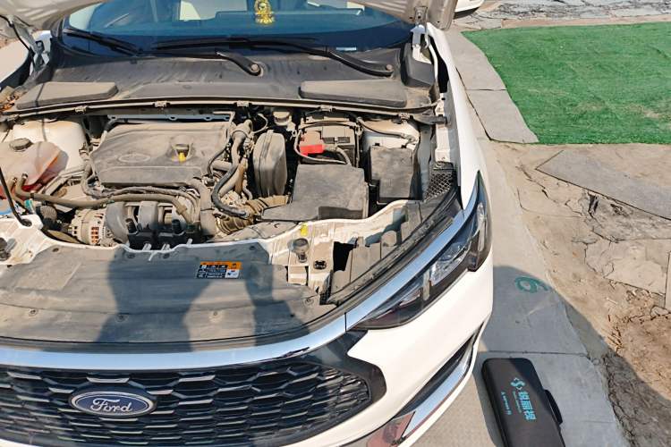 Used Ford Escort 2021 1.5L Automatic Diamond Edition Engine Bay Left