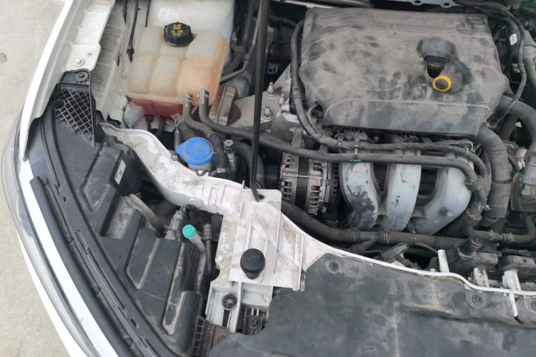 Used Ford Escort 2021 1.5L Automatic Gold Edition Engine Bay Right