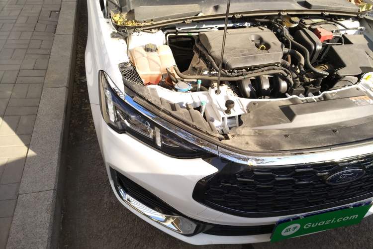 Used Ford Escort 2021 1.5L Automatic Diamond Edition Engine Bay Right