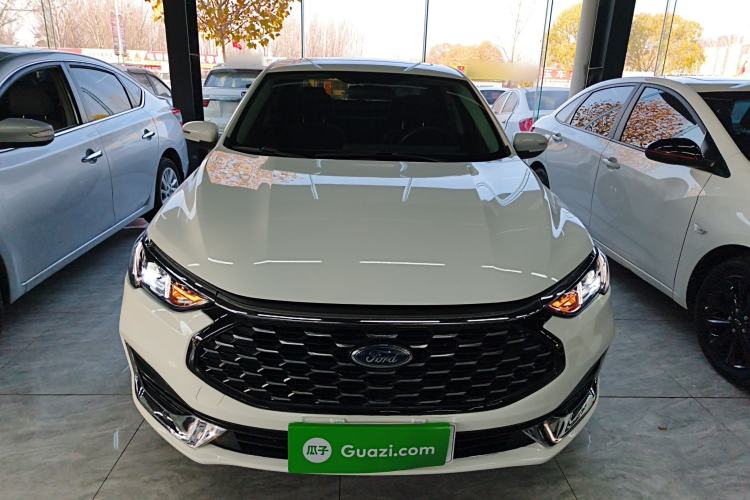 Used Ford Escort 2021 1.5L Automatic Diamond Edition Exterior 1