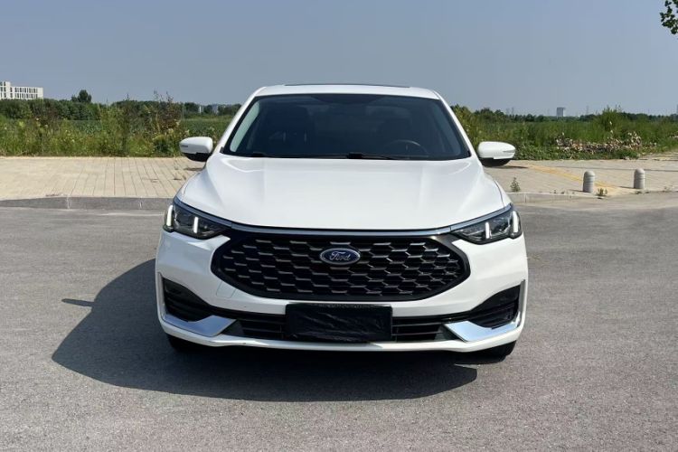 Used Ford Escort 2021 1.5L Automatic Diamond Edition Exterior 1