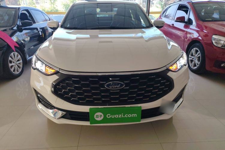 Used Ford Escort 2021 1.5L Automatic Diamond Edition Exterior 1