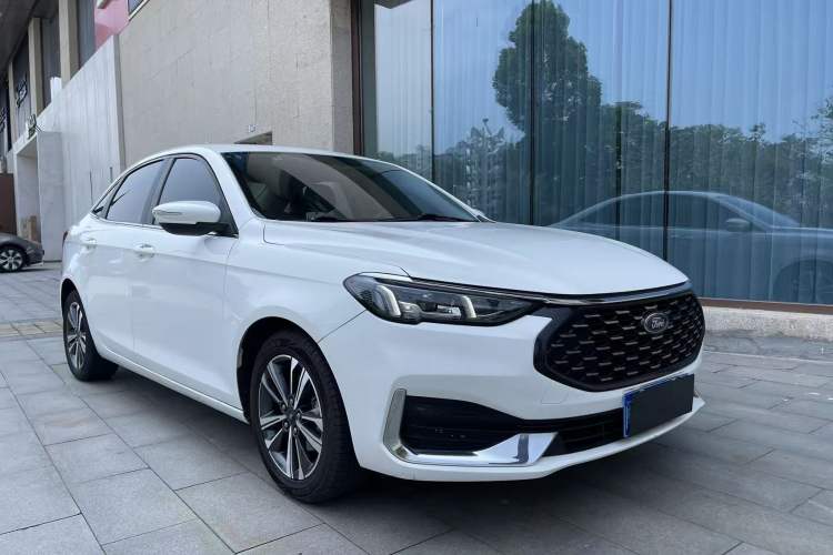 Used Ford Escort 2021 1.5L Automatic Diamond Edition Exterior 2