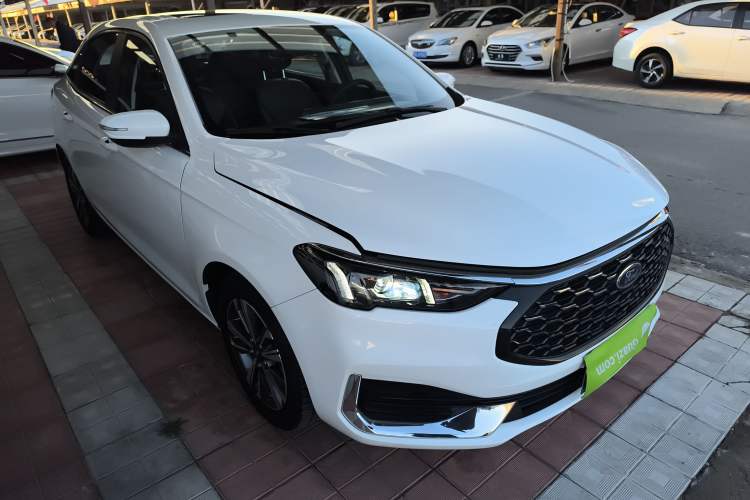 Used Ford Escort 2021 1.5L Automatic Diamond Edition Exterior 2