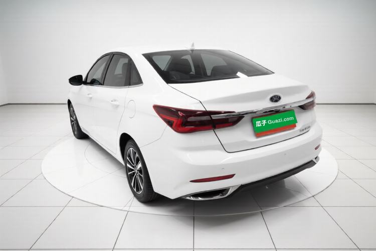 Used Ford Escort 2021 1.5L Automatic Diamond Edition Exterior 2