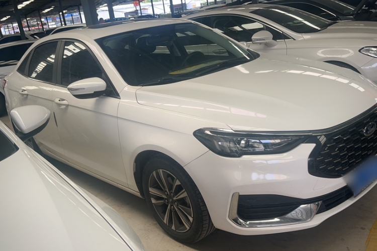 Used Ford Escort 2021 1.5L Automatic Diamond Edition Exterior 2