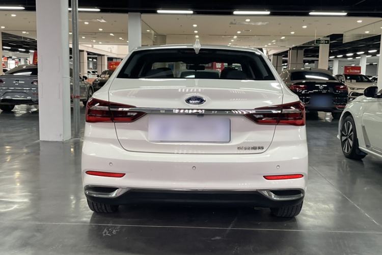 Used Ford Escort 2021 1.5L Automatic Diamond Edition Exterior 2