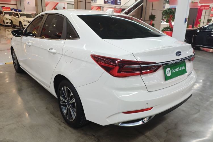 Used Ford Escort 2021 1.5L Automatic Diamond Edition Exterior 2
