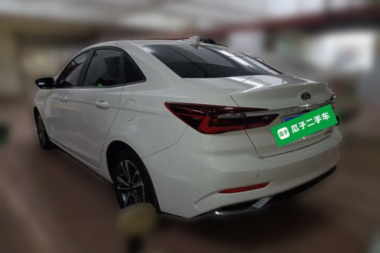 Used Ford Escort 2021 1.5L Automatic Platinum Edition Exterior 3