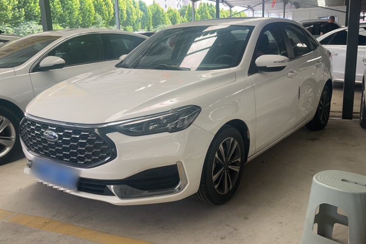 Used Ford Escort 2021 1.5L Automatic Diamond Edition Exterior 4