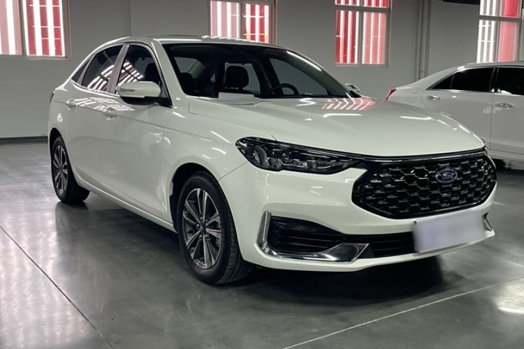 Used Ford Escort 2021 1.5L Automatic Diamond Edition Exterior 4