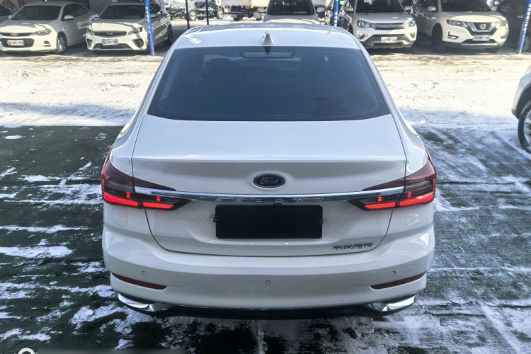 Used Ford Escort 2021 1.5L Automatic Diamond Edition Exterior 4