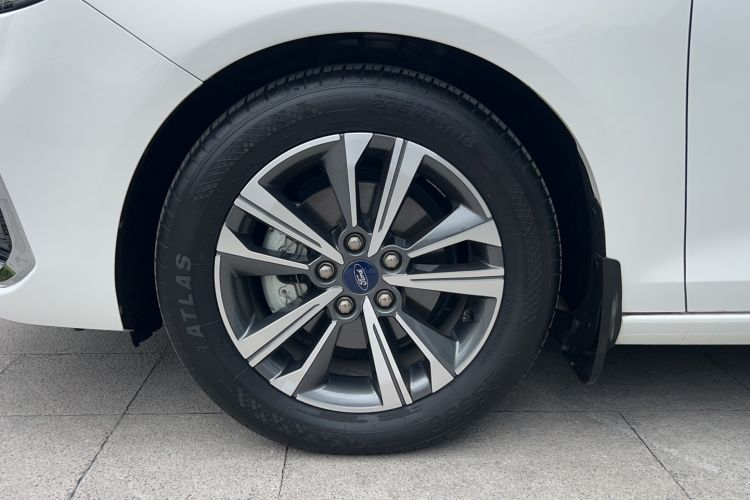 Used Ford Escort 2021 1.5L Automatic Diamond Edition Exterior 4
