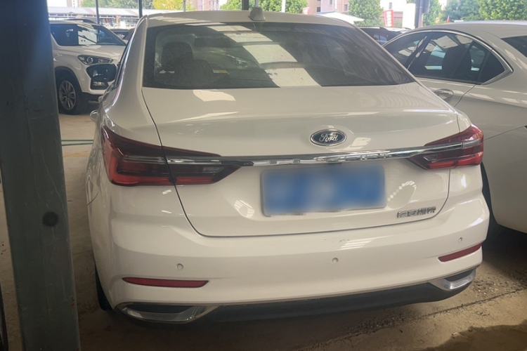 Used Ford Escort 2021 1.5L Automatic Diamond Edition Exterior 5