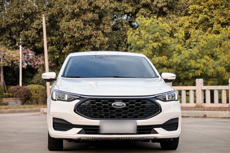 Used Ford Escort 2021 1.5L Automatic Gold Edition Exterior 5